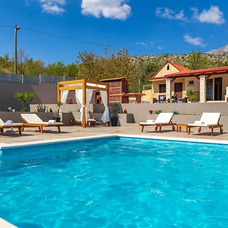 Villa Relax, Private Pool,Barbecue!