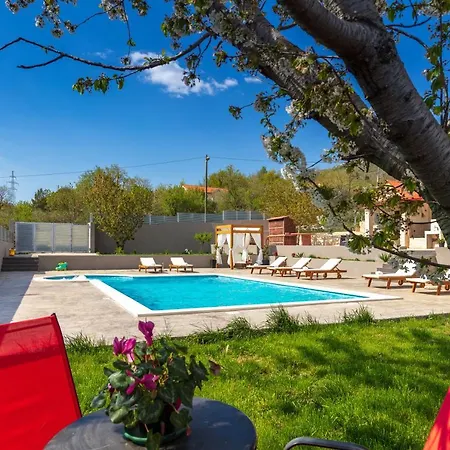 Villa Villa Relax, Private Pool,Barbecue!