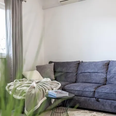 Relax, Private Pool,barbecue!